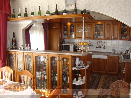 ... tpus konyha megnyitsa - MEGNYITS